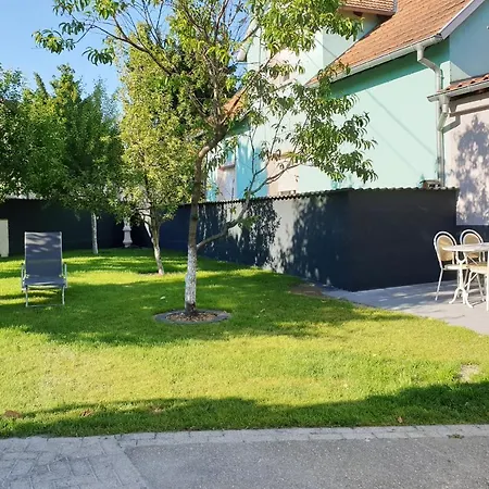 Chez Stef ゲストハウス