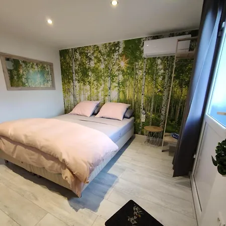 Chez Stef マルコルスハイム